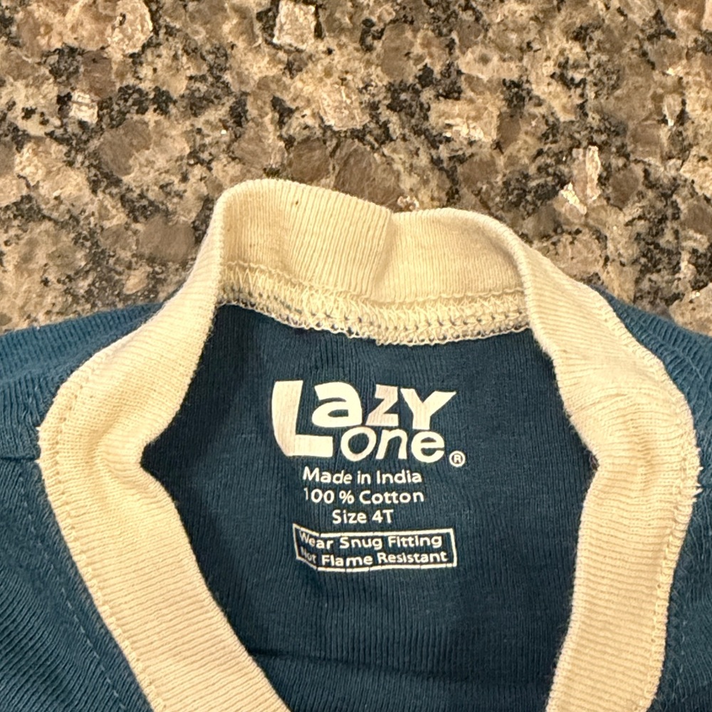 Kids Pajamas Set with Fun Prints - Picture 3 of 9
